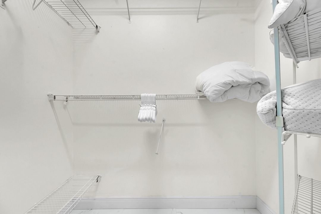 В аренду: $7,500 (4 спален, 3 ванн, 2699 Квадратных фут)