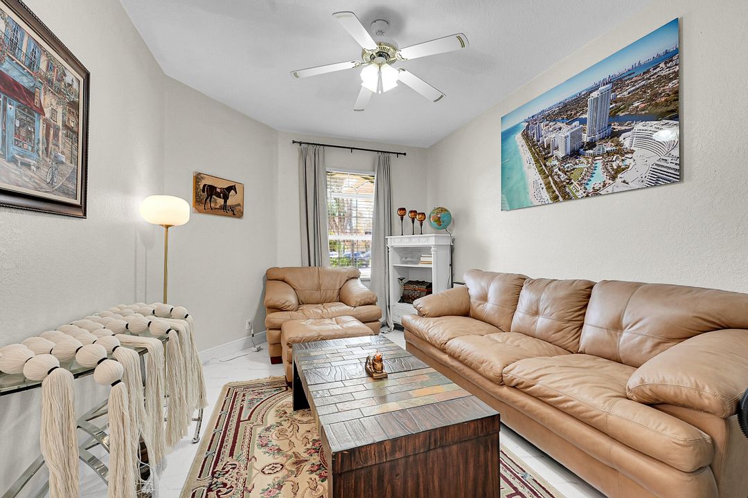 В аренду: $7,500 (4 спален, 3 ванн, 2699 Квадратных фут)