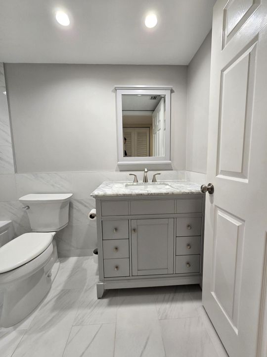 На продажу: $305,000 (3 спален, 2 ванн, 1557 Квадратных фут)