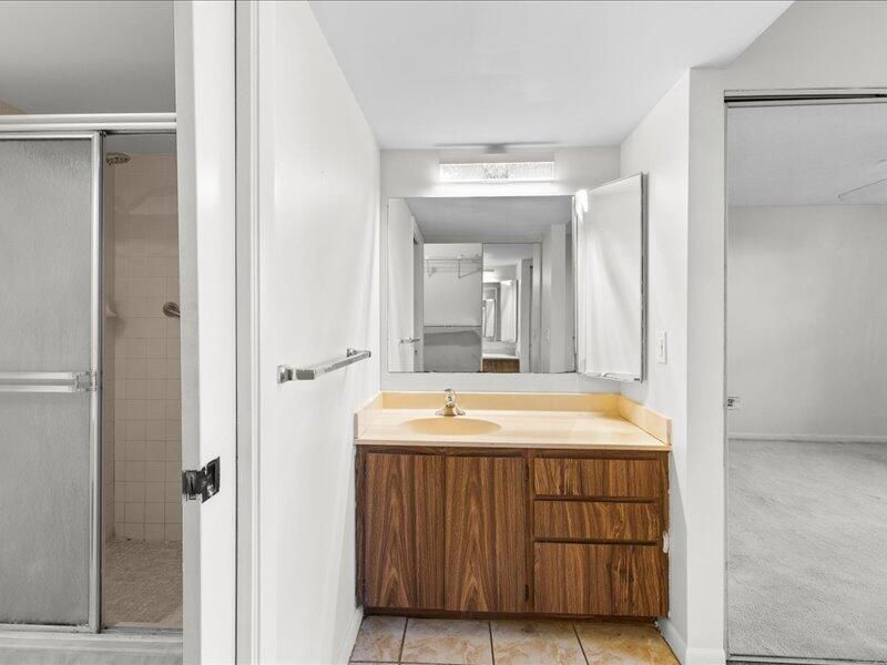 En Venta: $164,900 (2 camas, 2 baños, 1442 Pies cuadrados)