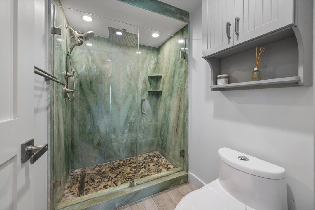 En Venta: $400,000 (2 camas, 2 baños, 1440 Pies cuadrados)