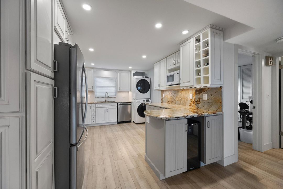 En Venta: $400,000 (2 camas, 2 baños, 1440 Pies cuadrados)