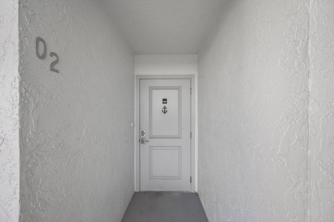 En Venta: $400,000 (2 camas, 2 baños, 1440 Pies cuadrados)