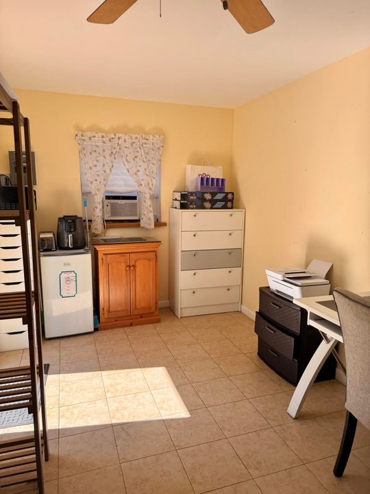 For Sale: $549,000 (3 beds, 2 baths, 2634 Square Feet)