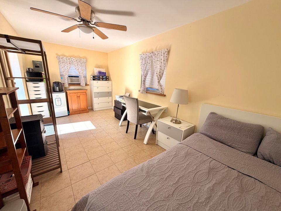 For Sale: $549,000 (3 beds, 2 baths, 2634 Square Feet)