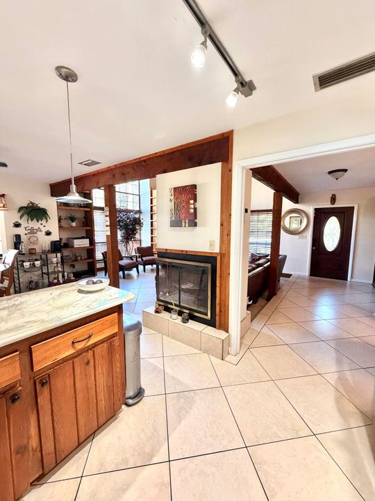 For Sale: $549,000 (3 beds, 2 baths, 2634 Square Feet)