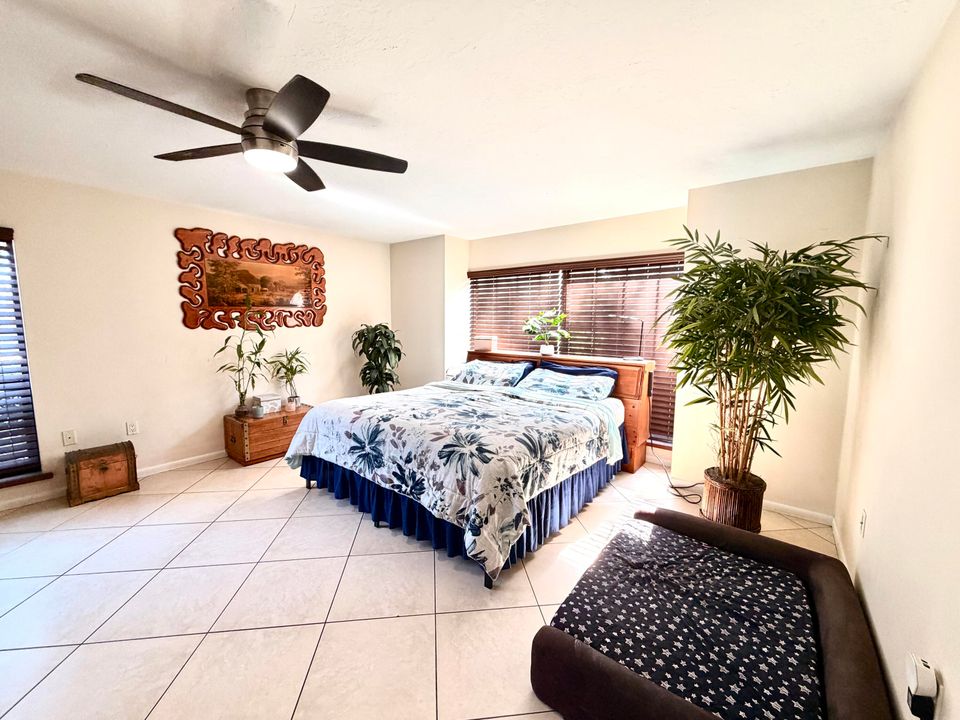 For Sale: $549,000 (3 beds, 2 baths, 2634 Square Feet)