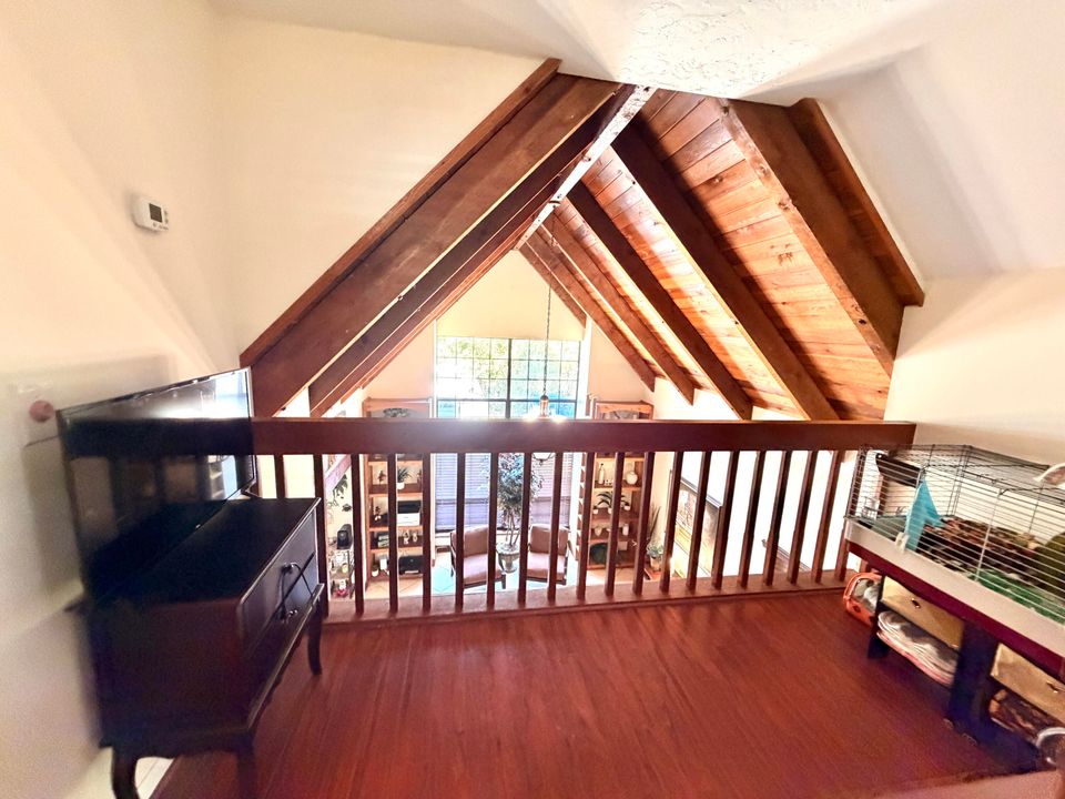 For Sale: $549,000 (3 beds, 2 baths, 2634 Square Feet)