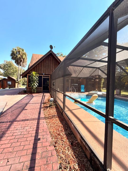 For Sale: $549,000 (3 beds, 2 baths, 2634 Square Feet)