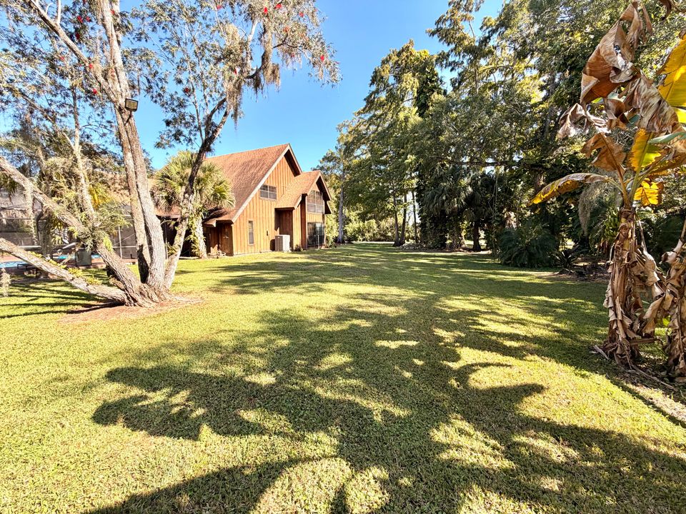 For Sale: $549,000 (3 beds, 2 baths, 2634 Square Feet)