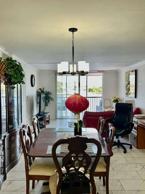 На продажу: $400,000 (2 спален, 2 ванн, 1029 Квадратных фут)