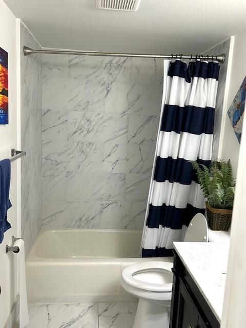 На продажу: $400,000 (2 спален, 2 ванн, 1029 Квадратных фут)