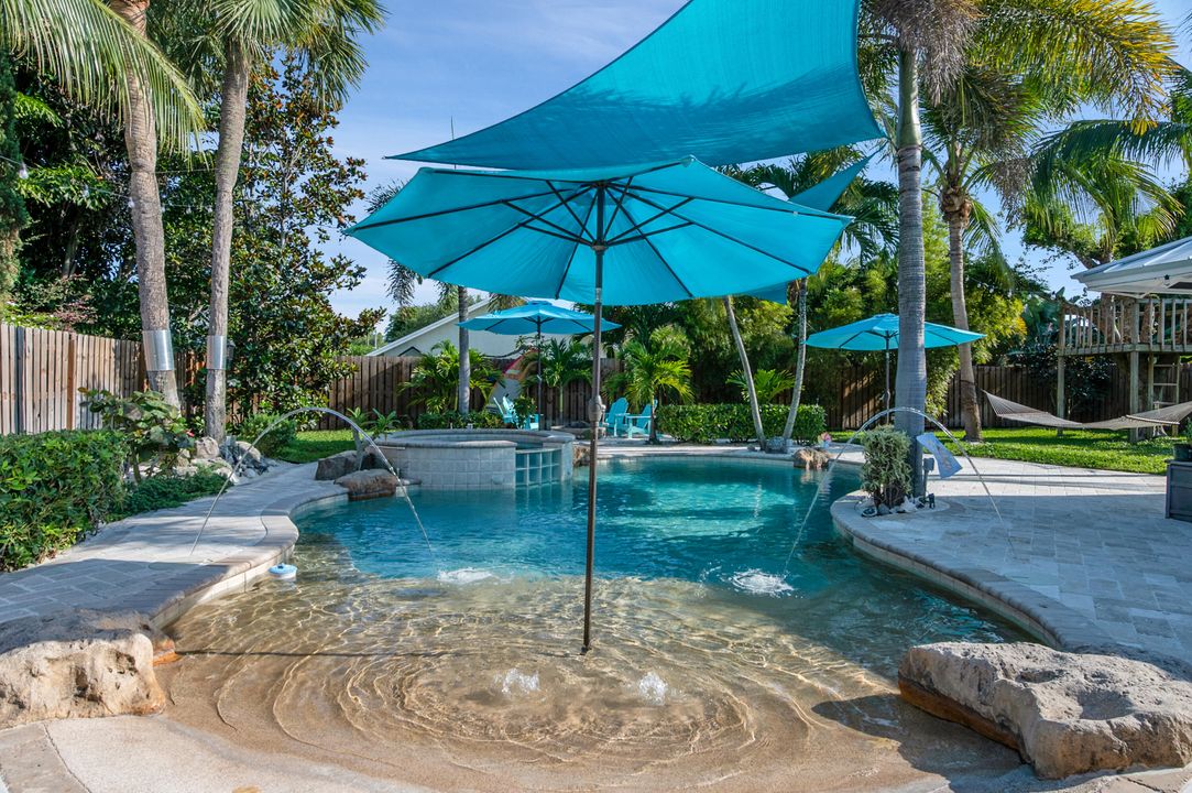 For Sale: $1,299,000 (4 beds, 2 baths, 2200 Square Feet)