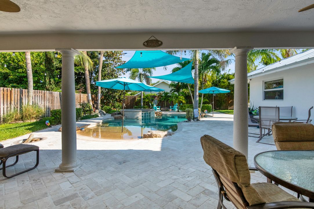 For Sale: $1,299,000 (4 beds, 2 baths, 2200 Square Feet)