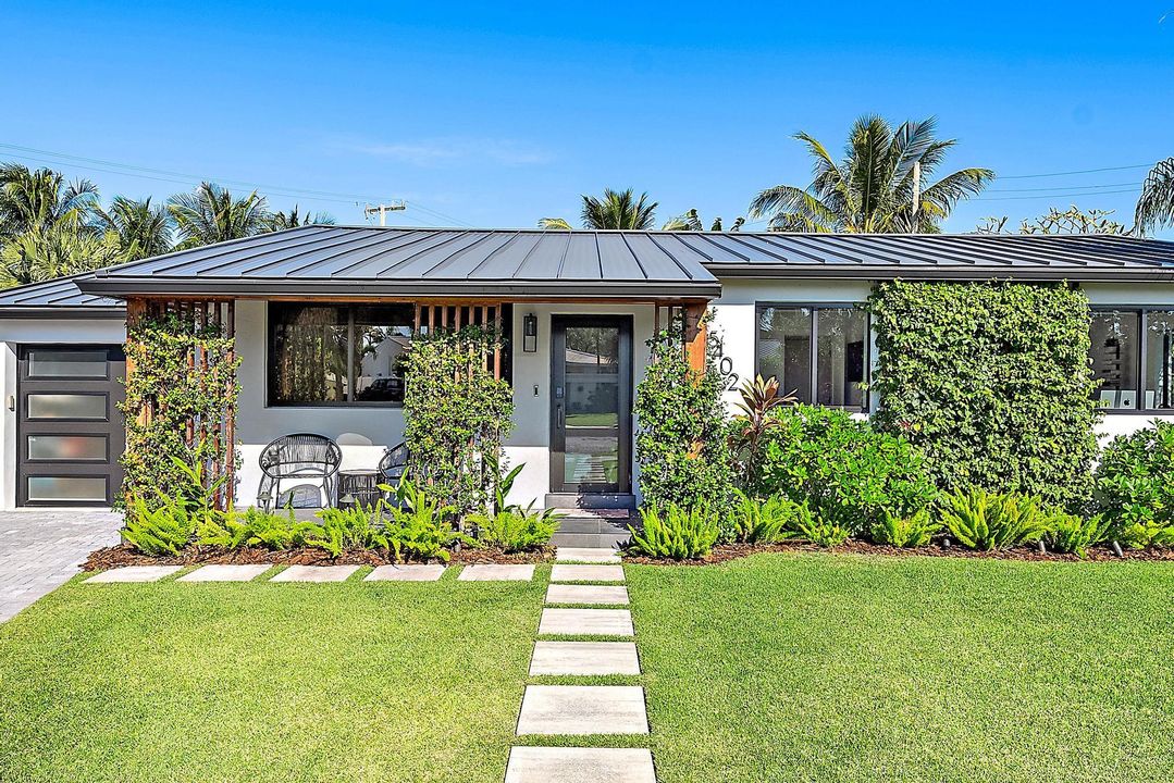 待售: $2,495,000 (4 贝兹, 2 浴室, 1906 平方英尺)