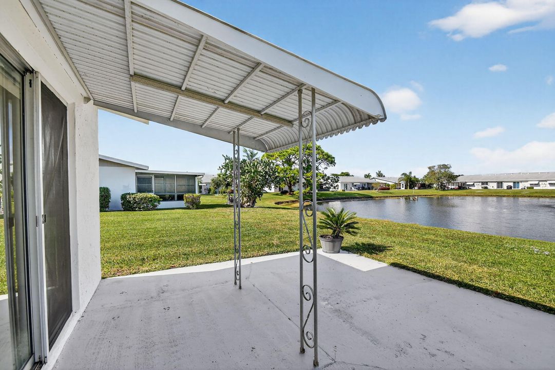 待售: $259,900 (2 贝兹, 2 浴室, 1250 平方英尺)