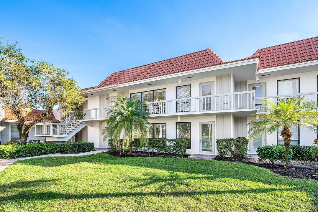 待售: $367,000 (2 贝兹, 2 浴室, 1300 平方英尺)