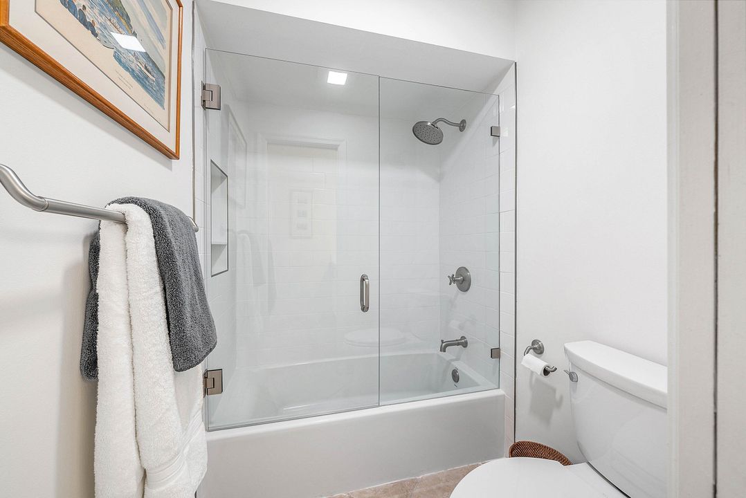 待售: $367,000 (2 贝兹, 2 浴室, 1300 平方英尺)