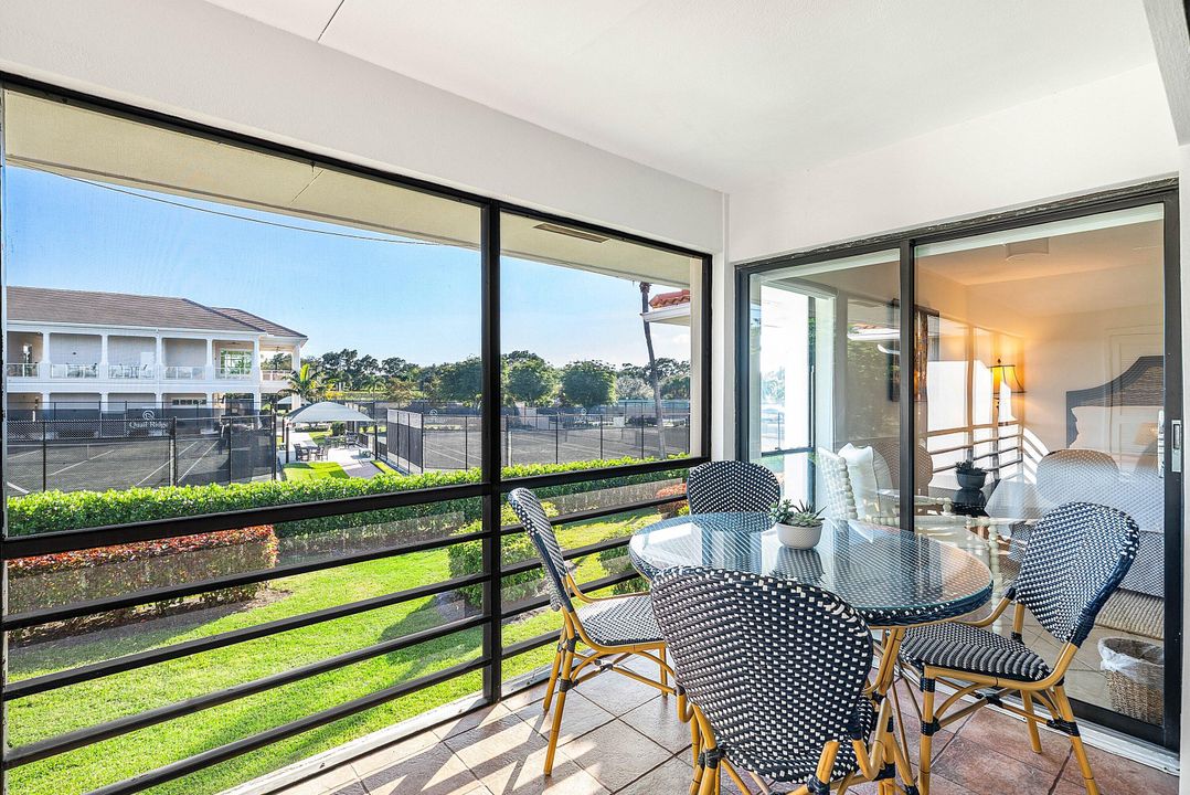 待售: $367,000 (2 贝兹, 2 浴室, 1300 平方英尺)