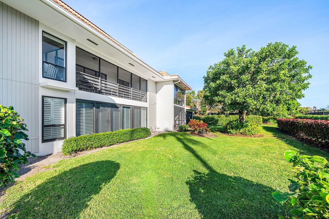 待售: $367,000 (2 贝兹, 2 浴室, 1300 平方英尺)