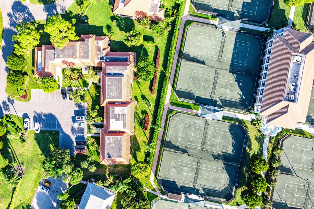 待售: $367,000 (2 贝兹, 2 浴室, 1300 平方英尺)