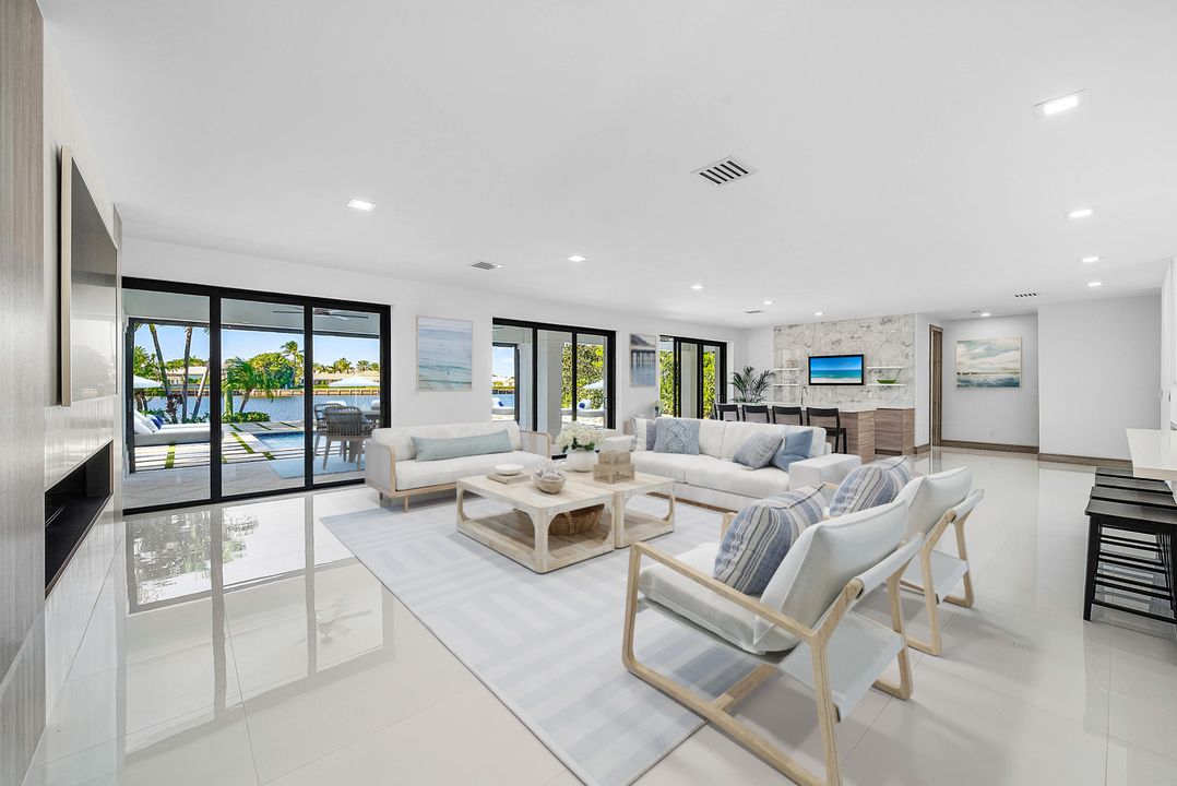 На продажу: $6,500,000 (4 спален, 4 ванн, 3538 Квадратных фут)