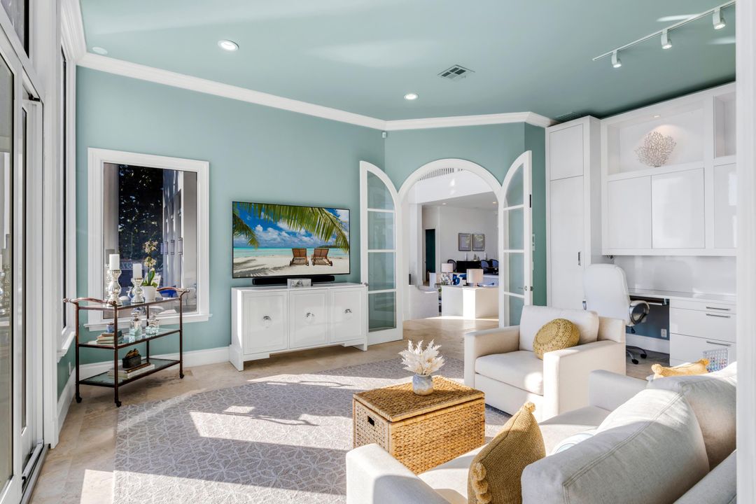 En Venta: $21,900,000 (8 camas, 6 baños, 6387 Pies cuadrados)