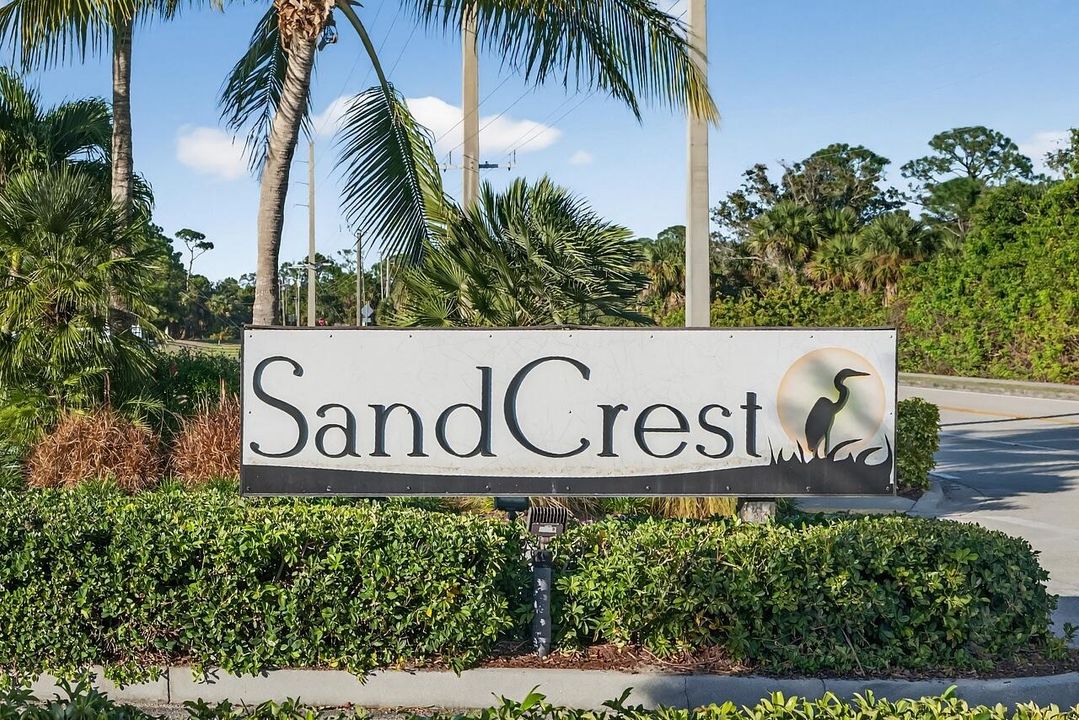 Под контрактом: $349,900 (2 спален, 2 ванн, 1656 Квадратных фут)