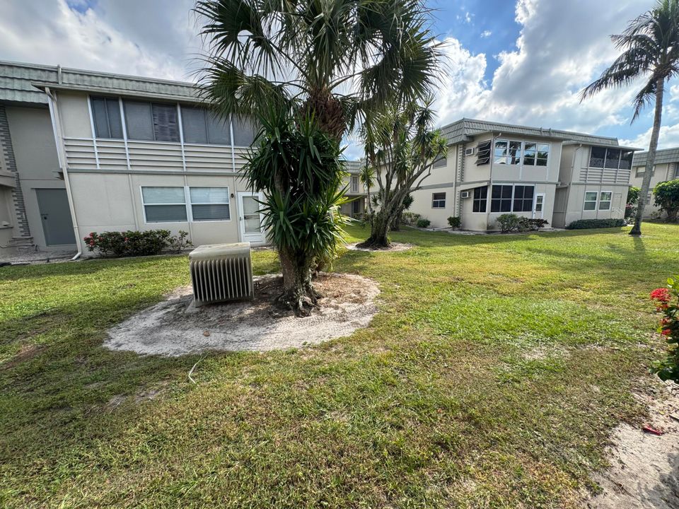 En Venta: $184,900 (2 camas, 2 baños, 880 Pies cuadrados)