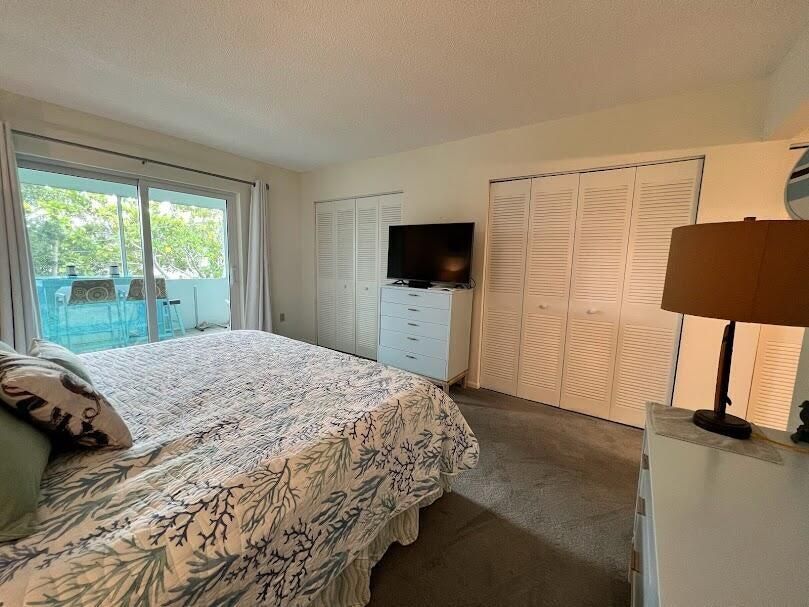 For Rent: $2,700 (2 beds, 2 baths, 1092 Square Feet)