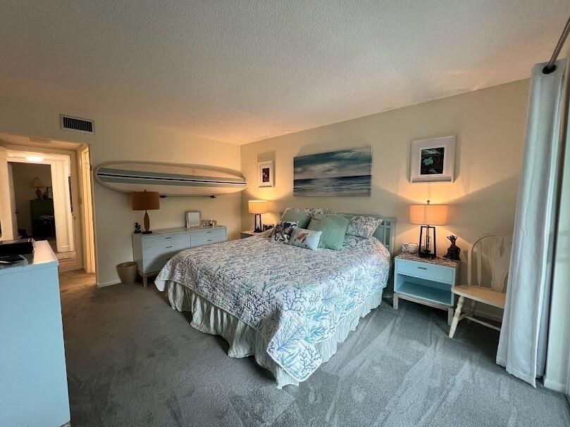 For Rent: $2,700 (2 beds, 2 baths, 1092 Square Feet)