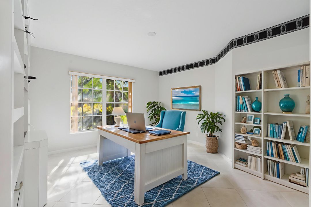 For Sale: $479,000 (3 beds, 2 baths, 1949 Square Feet)