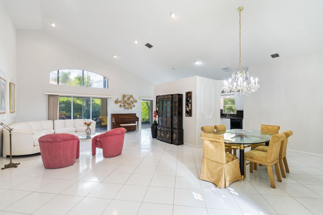 For Sale: $479,000 (3 beds, 2 baths, 1949 Square Feet)