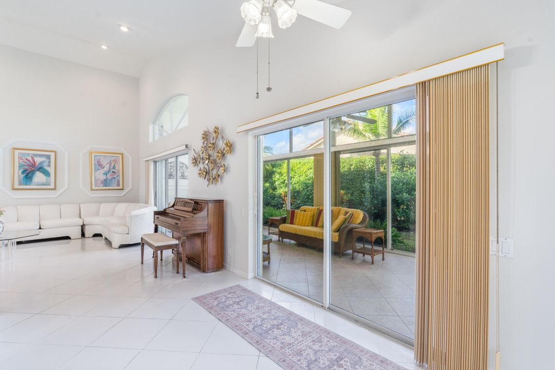 For Sale: $479,000 (3 beds, 2 baths, 1949 Square Feet)