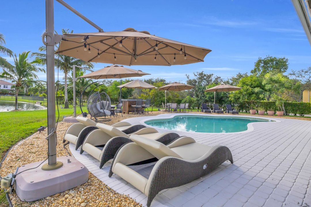 待售: $1,695,000 (4 贝兹, 3 浴室, 3130 平方英尺)