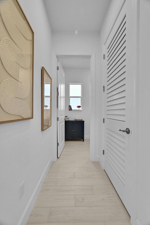 For Rent: $4,100 (3 beds, 2 baths, 2053 Square Feet)