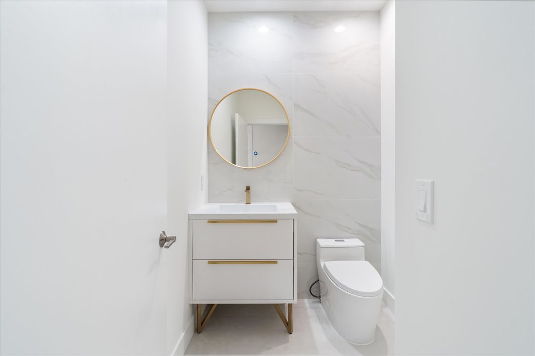 En Venta: $2,749,000 (3 camas, 4 baños, 2996 Pies cuadrados)