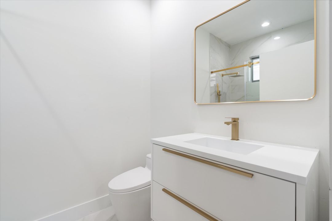 En Venta: $2,749,000 (3 camas, 4 baños, 2996 Pies cuadrados)