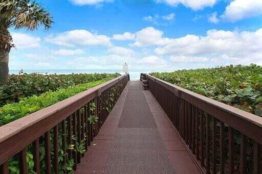 En Venta: $2,749,000 (3 camas, 4 baños, 2996 Pies cuadrados)