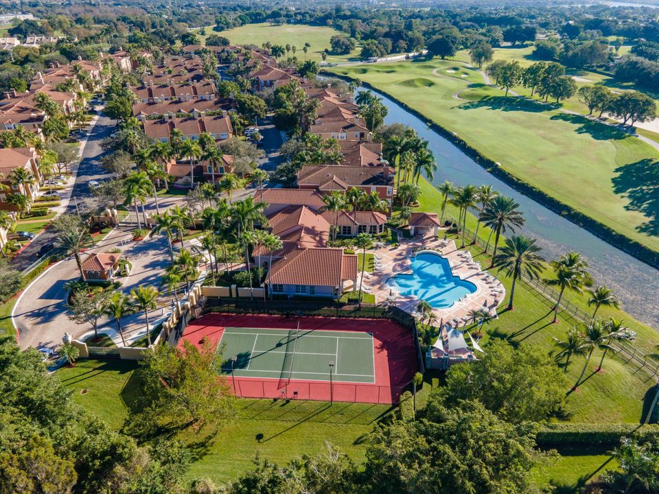 Active With Contract: $6,500 (2 beds, 2 baths, 1401 Square Feet)