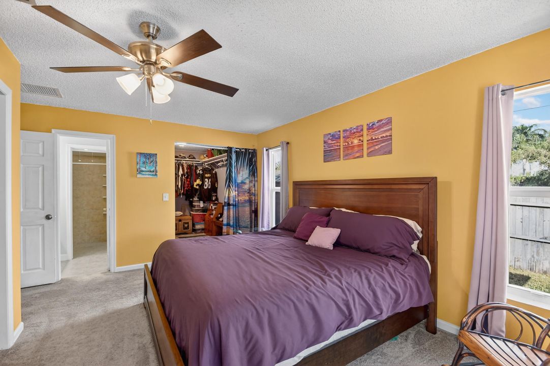 For Sale: $599,000 (3 beds, 2 baths, 1717 Square Feet)