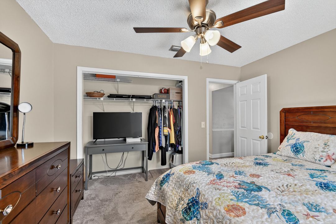 For Sale: $599,000 (3 beds, 2 baths, 1717 Square Feet)