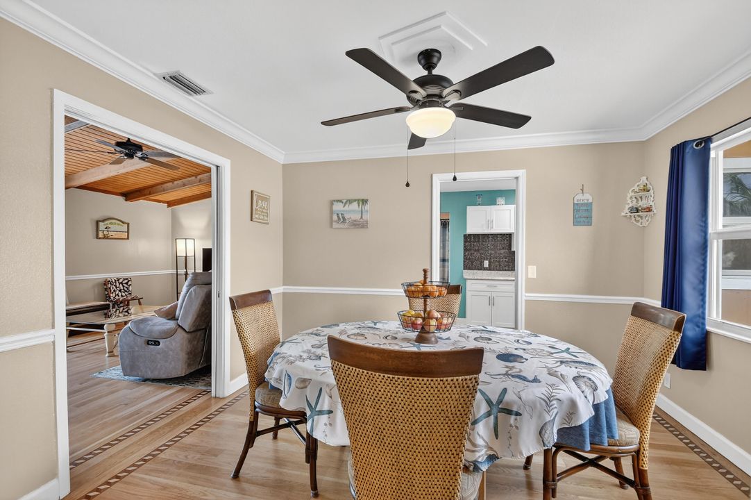 For Sale: $599,000 (3 beds, 2 baths, 1717 Square Feet)