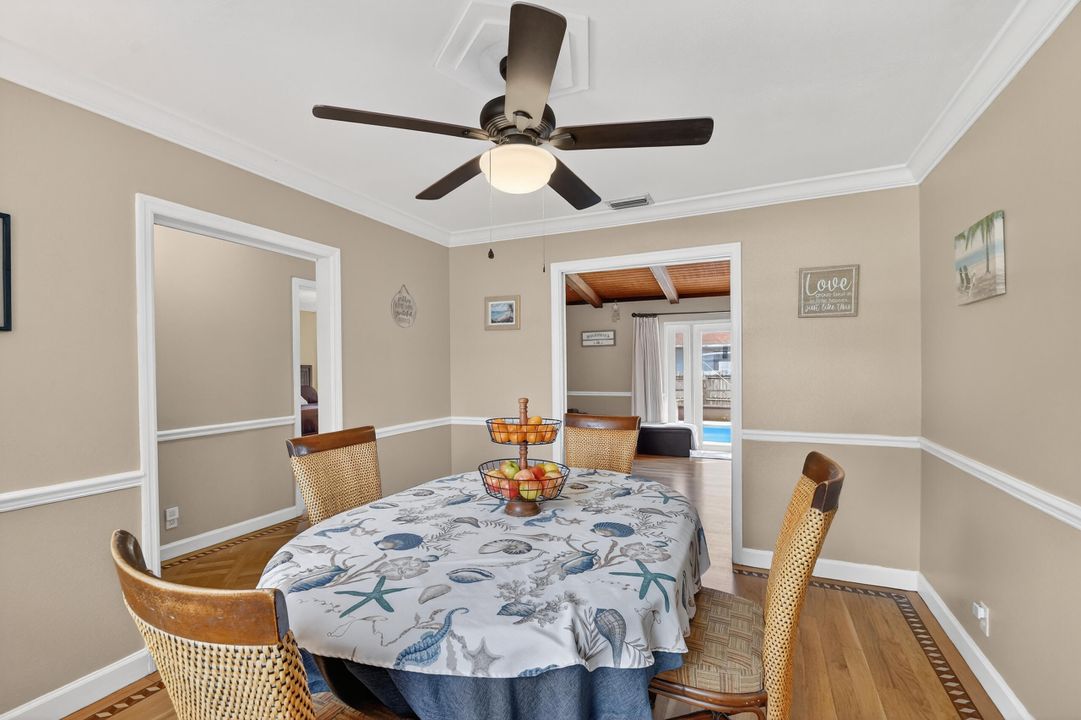 For Sale: $599,000 (3 beds, 2 baths, 1717 Square Feet)