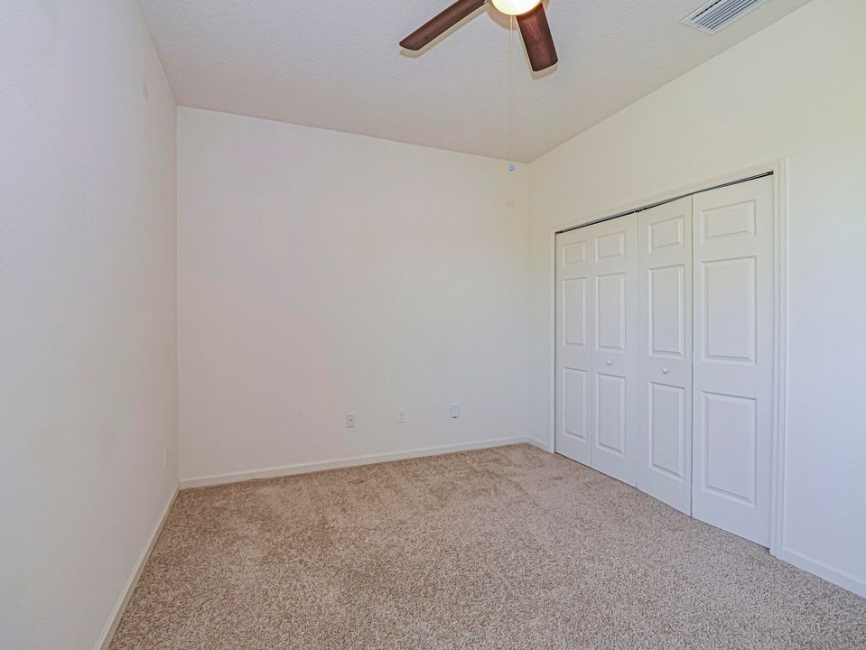 For Rent: $2,900 (3 beds, 3 baths, 2353 Square Feet)