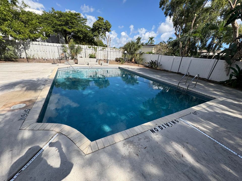 En Venta: $559,500 (3 camas, 2 baños, 1906 Pies cuadrados)