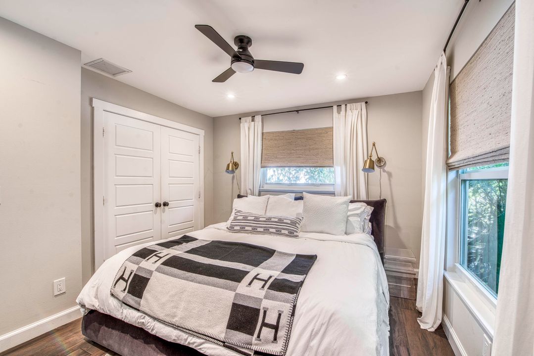 For Sale: $949,000 (3 beds, 2 baths, 1424 Square Feet)