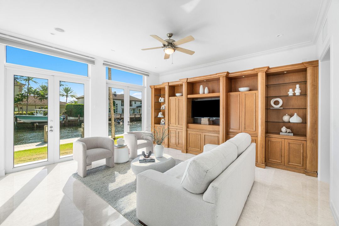 待售: $8,499,000 (5 贝兹, 7 浴室, 7360 平方英尺)