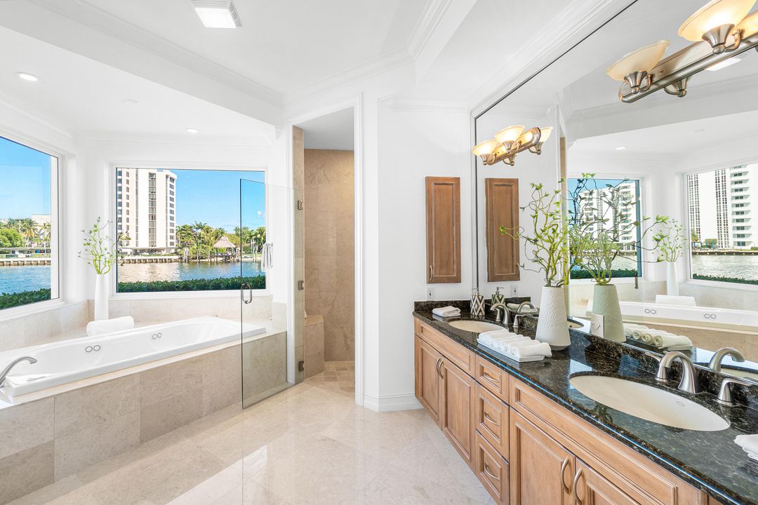 待售: $8,499,000 (5 贝兹, 7 浴室, 7360 平方英尺)