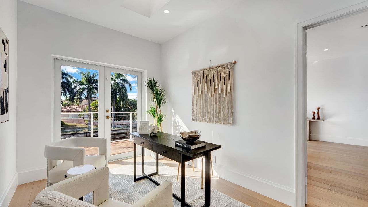 For Sale: $3,650,000 (4 beds, 4 baths, 3835 Square Feet)